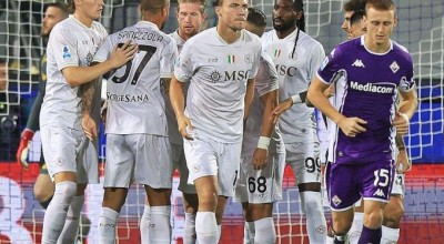 Έκανε το 3χ3 η Νάπολι και «έπιασε» Γιουβέντους στην κορυφή της Serie A