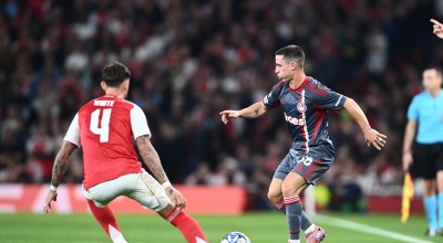 Champions League: Το πάλεψε ο Ολυμπιακός στο Λονδίνο, άλωσε την Βαρκελώνη η Παρί