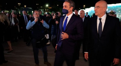 Διάλογος Δένδια με Καμμένο: «Δεν σε γνώρισα-Μετά το κτίριο, άλλαξα κι εγώ»