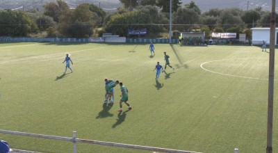 Το γκολ της χρονιάς σε ματς τοπικού στην Εύβοια: Απίστευτη «εκτέλεση» από τα 40 μέτρα!