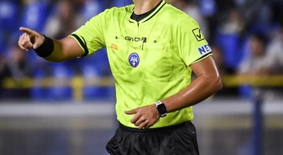 Απίθανο περιστατικό στη La Liga 2: Διαιτητής ξέχασε τις κάρτες στα αποδυτήρια