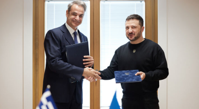 Την Κυριακή στην Αθήνα ο Ζελένσκι: Τι θα συζητήσει με Μητσοτάκη