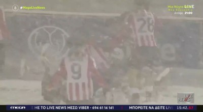 Γκολάρα με ανάποδο «ψαλίδι» μέσα σε χιονοθύελλα!