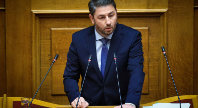 «Σφάχτηκαν» Ανδρουλάκης και Μαρινάκης για τον «Φραπέ»: Οι πλάτες και τα fake news