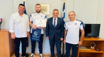 Ορκίστηκε Έλληνας ο παλαιστής Αζαμάτ Χοσόνοβ