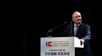 Λιμάνι Πειραιά: Ο Καραμανλής υπερασπίζεται την επένδυση της COSCO με «μπηχτές» σε Μητσοτάκη-Γκιλφόιλ