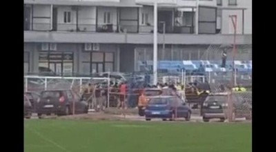 Μαυροβούνιο: Άγρια σύρραξη οπαδών σε αγώνα νέων-Δέκα αποβολές, διακοπή και... αστυνομία