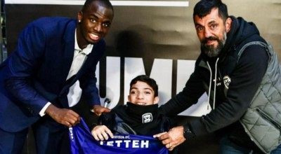 ΠΑΟΚ-Κηφισιά: Η όμορφη κίνηση του Τετέι που έδωσε τη φανέλα του στον Γιάννη Παπαστεφανάκη