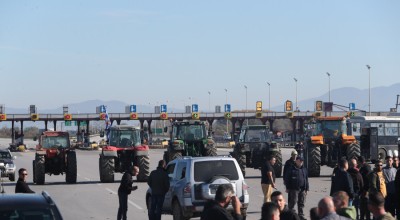 Μπλόκο Μαλγάρων: Άνοιξε το ρεύμα προς Αθήνα