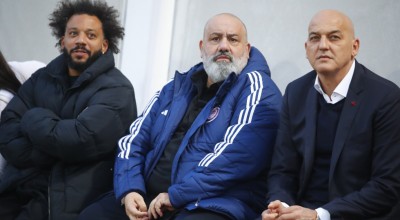 O Μαρσέλο στον πάγκο του Ολυμπιακού για να δει το Ολυμπιακός-Ρεάλ στο Youth League