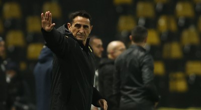 Χιμένεθ: «Δεύτερη κίτρινη κάρτα στον Μπάμπα, αν προπονηθεί καλά ο Μορόν θα είναι στην ενδεκάδα»