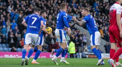 «Billaras»: Καλύτερη ομάδα στην κατηγορία η Τσέστερφιλντ