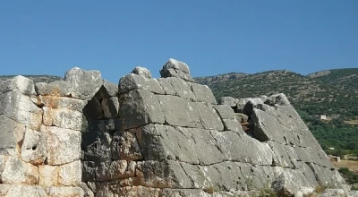 Η άγνωστη πυραμίδα του Ελληνικού στο Άργος