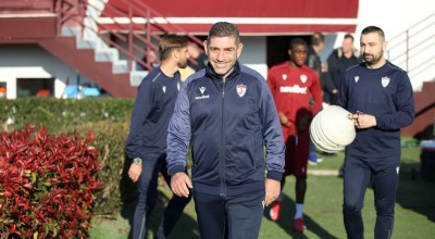 ΑΕΛ: Η «πρώτη» του Παντελίδη και το καλωσόρισμα Νταβέλη