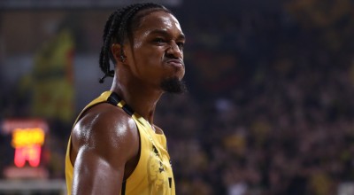 Ο Άρης παραμένει σε τροχιά πρόκρισης, φεύγοντας με το διπλό από το κιτρινόμαυρο Αμβούργο