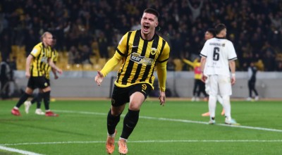 Πολύ σκληρή για να πεθάνει: Η ΑΕΚ με ανατροπή γκρέμισε τον Ολυμπιακό και πάτησε στην κορυφή