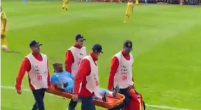 Απίστευτο! Ο Μουτουσαμί του Ατρόμητου βγήκε με φορείο για να μην αποβληθεί