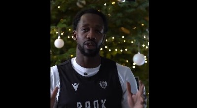 ΚΑΕ ΠΑΟΚ: Τρεις γλώσσες, μία καρδιά: Ασπρόμαυρες χριστουγεννιάτικες ευχές