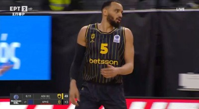 Noυά: «Προφανές αντιαθλητικό φάουλ δόθηκε φλόπινγκ»