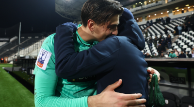 Η βραδιά του Μοναστηρλή στις αγκαλιές συμπαικτών και Λουτσέσκου