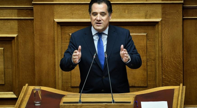 Πόλεμος Καραμέρου-Γεωργιάδη για τρολ λογαριασμό: Απείλησε με μηνύσεις ο Υπουργός