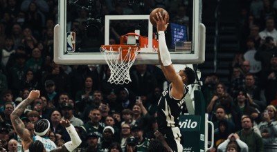 Έγραψε ιστορία ο Γιάννης Αντετοκούνμπο: Ξεπέρασε τον Τζαμπάρ!