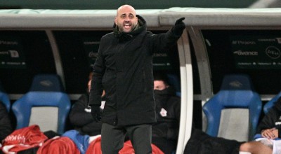 «Καρφιά» Σαραγόσα για τη διαιτησία: «Κάθε φάση από κόρνερ ήταν και πέναλτι»