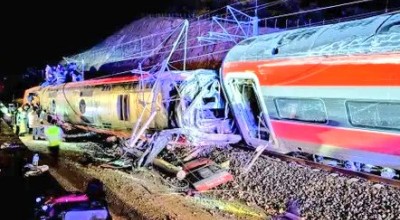 Σύγκρουση τρένων στην Ισπανία: Εκατοντάδες τραυματίες-Αυξάνει ο αριθμός των νεκρών