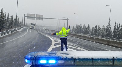Χιόνια στη Θεσσαλονίκη: Κλειστός ο δρόμος Χορτιάτη – Αγ. Βασιλείου