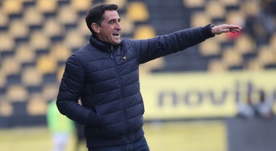 Χιμένεθ: «Είναι απαγορευτικό να είμαστε τόσο αφελείς!»