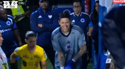 Επικό σκηνικό: Τερματοφύλακας στη Βραζιλία ζήτησε toilet break και θύμισε Λέμαν