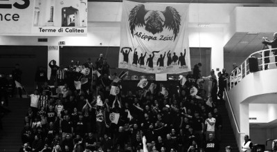 Ανατριχίλα στη Ρόδο για τους οκτώ οπαδούς του ΠΑΟΚ