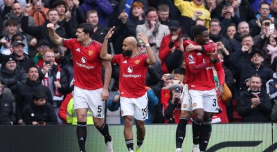 Η αναγεννημένη Γιουνάιτεντ υπέταξε και την Τότεναμ, εδραιώνοντας τη θέση της στην 4άδα