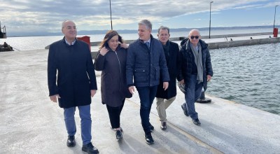 Υπογράφηκε η σύμβαση για την ανάπλαση της χερσαίας ζώνης του Αλιευτικού Καταφυγίου στη Ν. Κρήνη