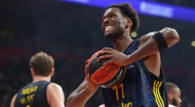 Παναθηναϊκός: Μεταμεσονύχτια άφιξη για Χέιζ Ντέβις