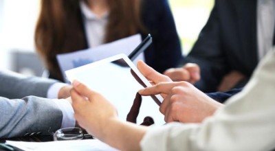 Ξεκίνησαν αιτήσεις για επιδότηση 17.500 ευρώ σε νέους έως 29 ετών