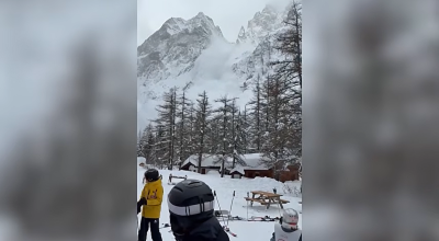 Ιταλία: Η στιγμή που χιονοστιβάδα καταπλακώνει σκιέρ