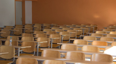 Κρήτη: Ζήτησε τα ρέστα από καθηγητή που «έκοψε» το γιο της λόγω ΑΙ!