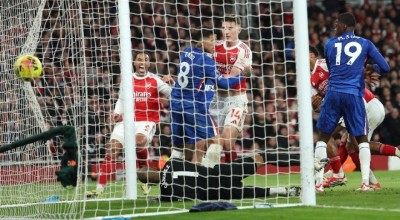 Η Άρσεναλ πήρε το ντέρμπι με την Τσέλσι και ξέφυγε στο +5 από τη Σίτι