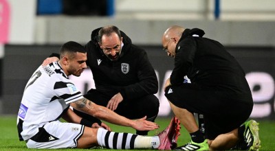 Κηφισιά-ΠΑΟΚ: Αγωνία για Γιακουμάκη, αποχώρησε στο 23ο λεπτό
