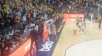 Euroleague: Χαμός στη Μονακό, ο Τζέιμς χτύπησε τον Οκόμπο!