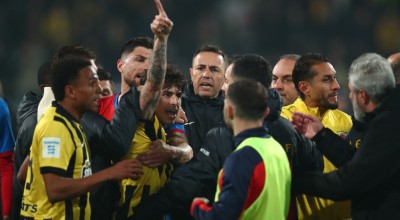 Βόλος-ΑΕΚ: Ένταση μεταξύ των παικτών μετά τη λήξη