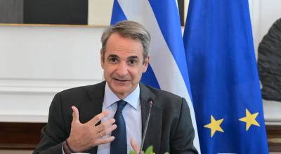 «Παρών» στη συνάντηση Μακρόν και Χριστοδουλίδη ο Μητσοτάκης