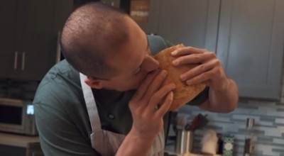 Πασίγνωστος ποδοσφαιριστής έγινε food blogger-Σαρώνουν οι συνταγές του στο TikTok (vid)