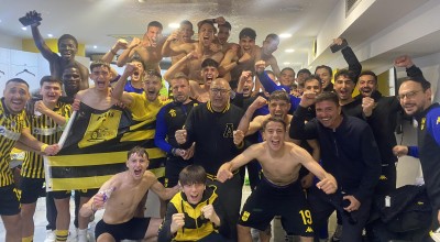 Άρης Κ19: Πανηγυρισμοί με Ρέγες στα αποδυτήρια για την πρόκριση στον τελικό Κυπέλλου