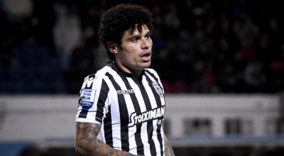 Αζεβέδο: Το συγκινητικό αντίο στο ποδόσφαιρο και η... φανέλα του ΠΑΟΚ