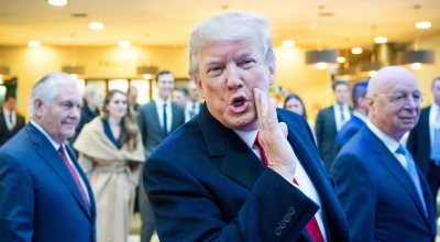 Τραμπ: «Διαπραγματευόμαστε, αλλά θα ανατινάξουμε το Χαργκ»