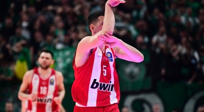 Παναθηναϊκός-Ολυμπιακός 94-101: Με X-Factor Λαρεντζάκη και τρίποντη καταιγίδα πέρασε από το T-Center