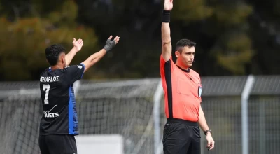 Super League 2: Ματς άργησε να αρχίσει γιατί... έλειπαν τα σημαιάκια!