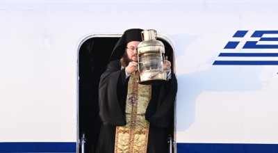 Πώς θα έρθει το Άγιο Φως στην Ελλάδα: Το εναλλακτικό πλάνο πτήσης λόγω Μέσης Ανατολής